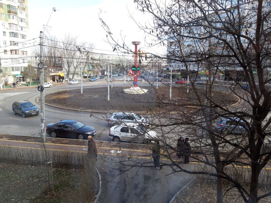 Inchiriez apartament 2 camere