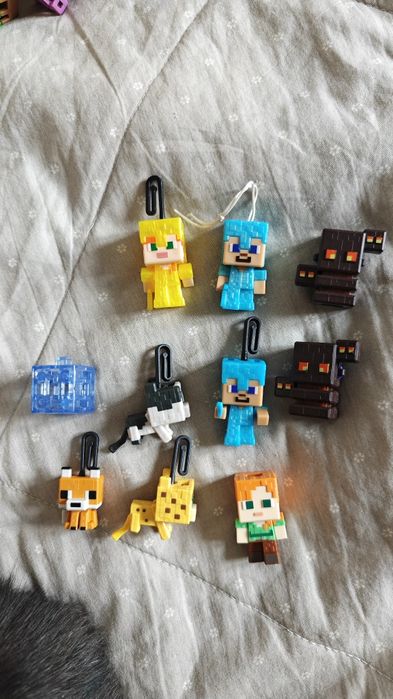 Фигурки Minecraft Kinder Joy