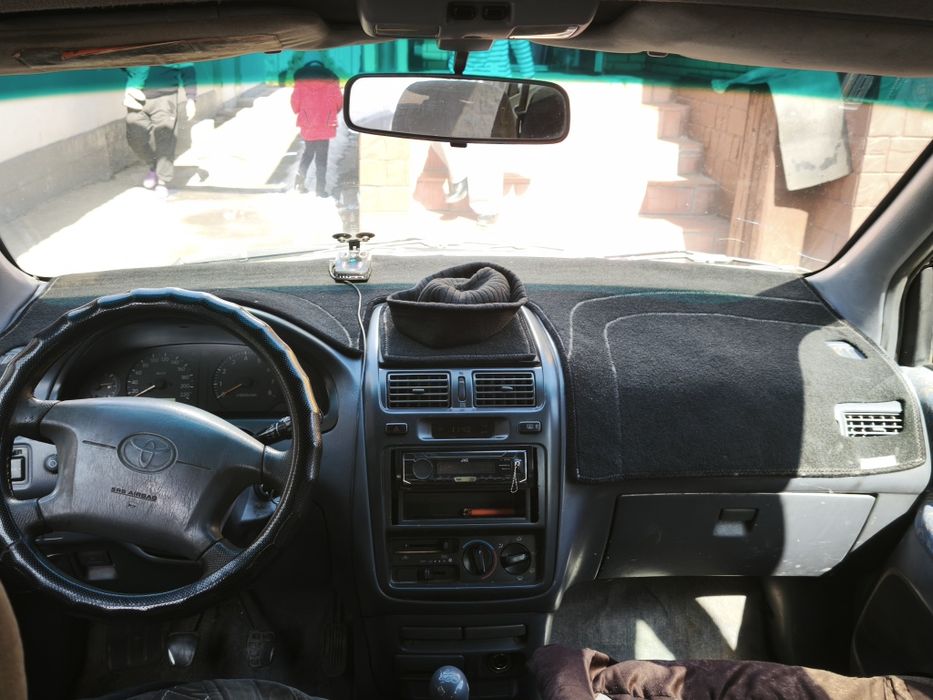 Тойота пикник...