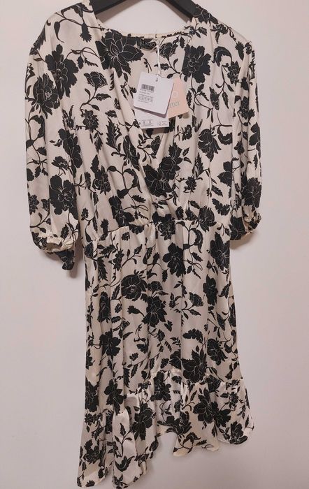 Чисто нова,рокля Liu jo 38-S