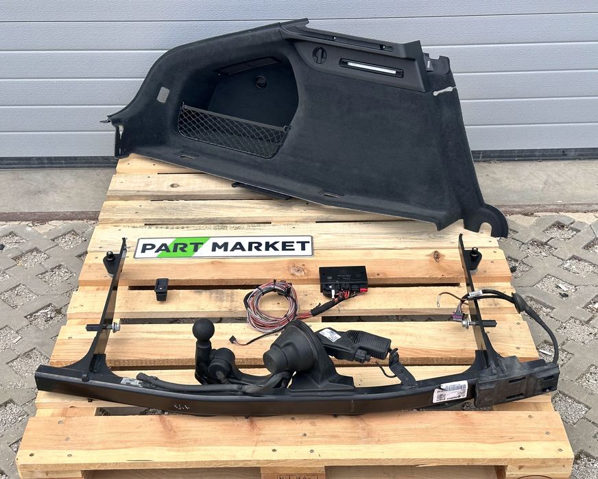 Теглич комплект AUDI A7 C8 Електрически  4K0800491E