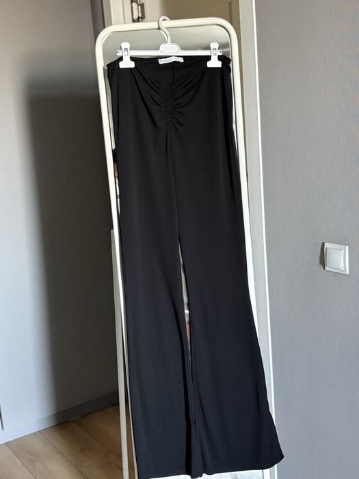 Одежда Bershka S/L