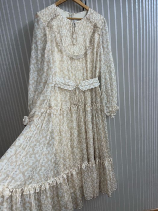 Көйлек Aliya Tuman брендінен