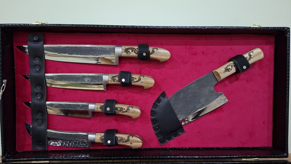 Набор ножей сувенир