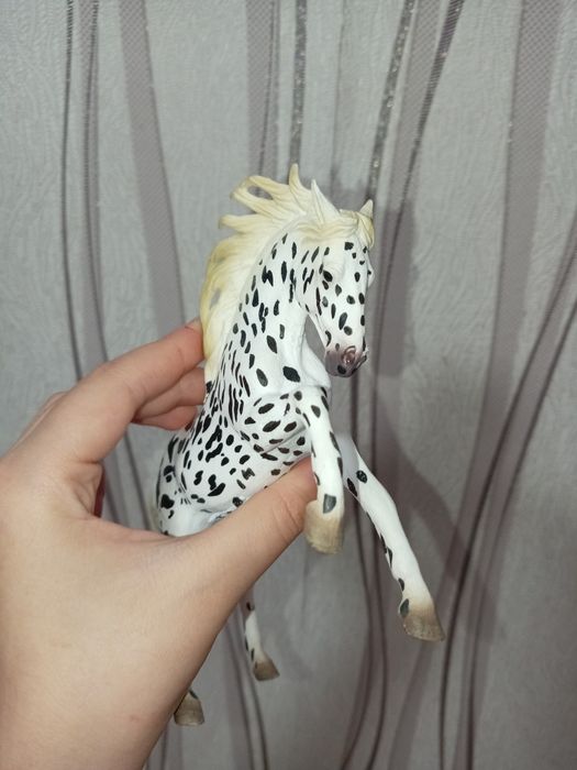 Лошадь шляйх коллекционноя