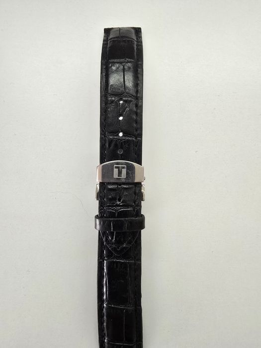Часы Tissot Quickster Chronograph