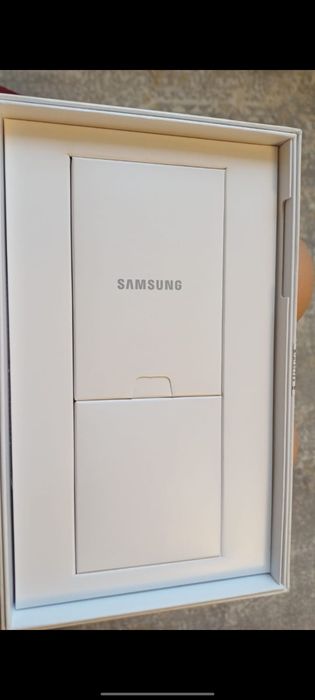 Продам планшет самсунг