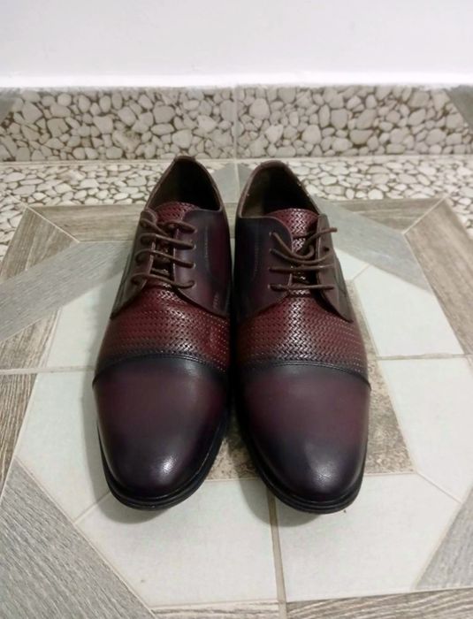 Pantofi bărbați!