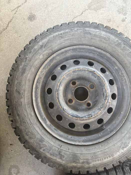 Джанти с гуми от хонда 13ки