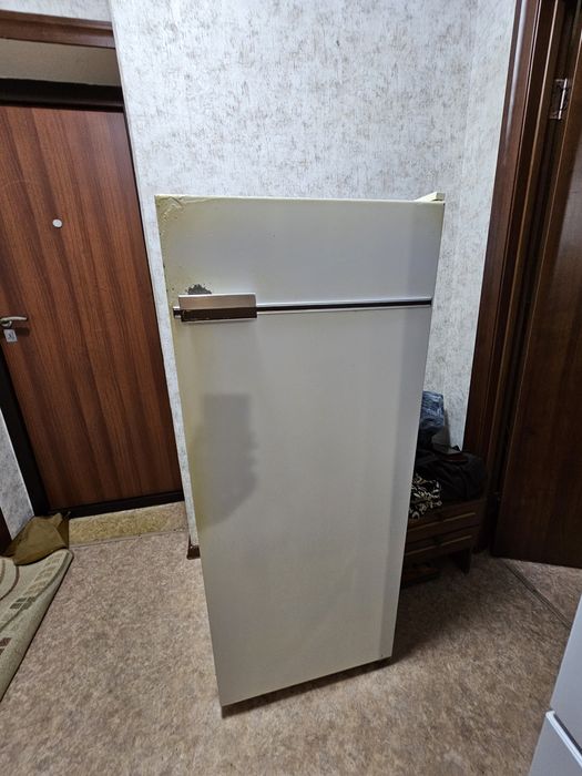 Продам холодильник б/у