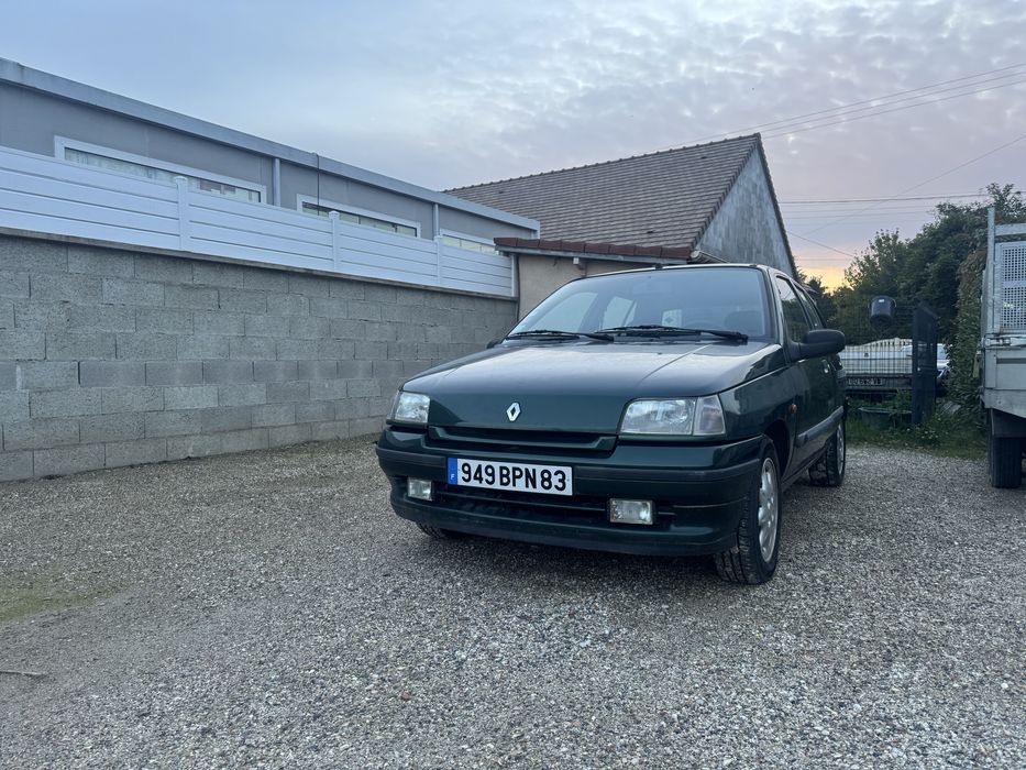 RENAULT Clio 1995 — imagine 5