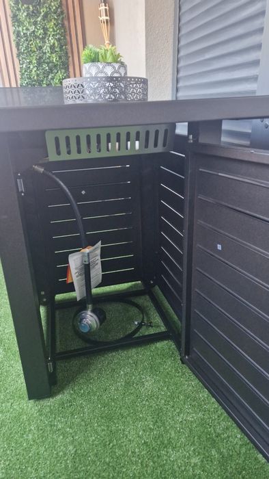 Газово огнище, маса