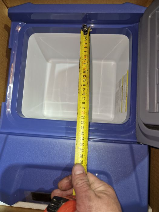 Frigider 12v cu compresor