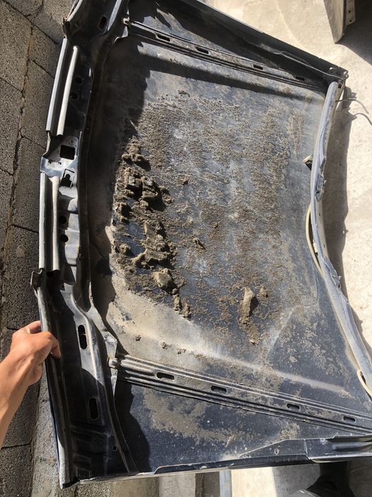 Капот на 190 мерседес