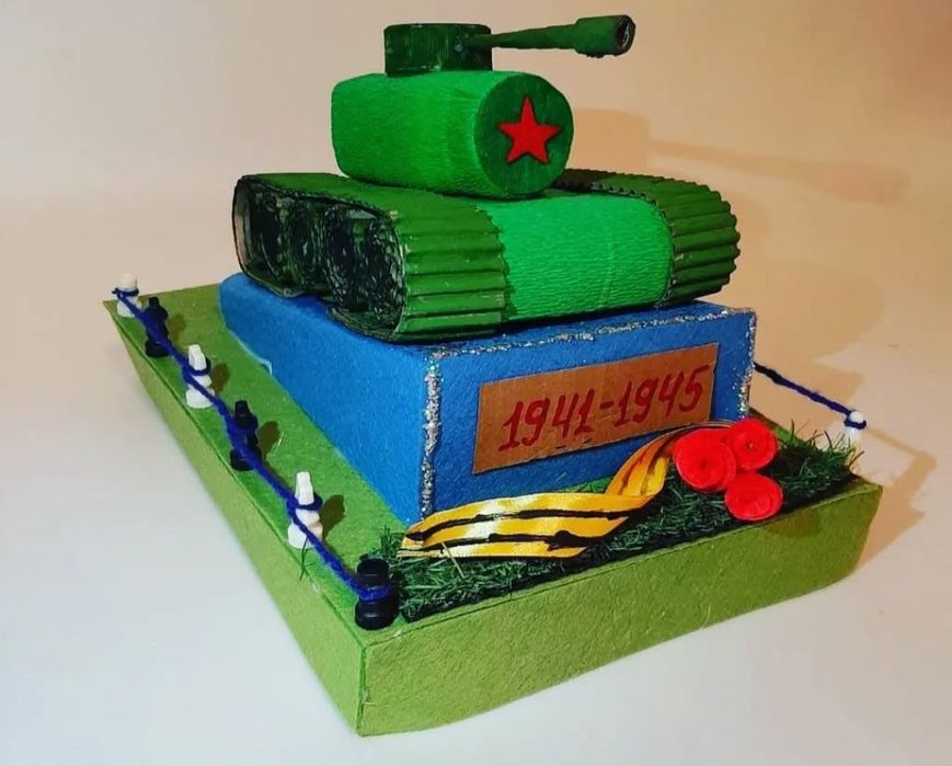 Поделка макет гарышкерлер куни 9май мерекеси