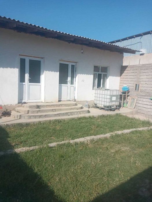 Nazarbek tekstilda uy