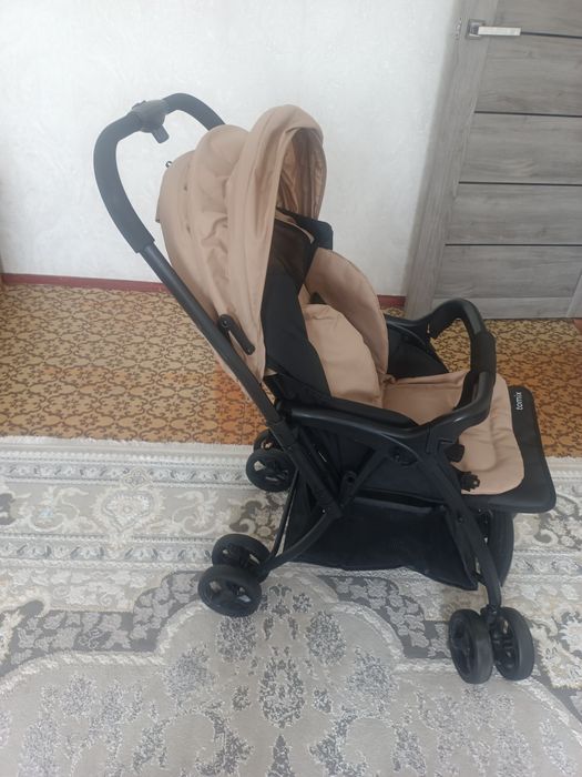 Продам коляску прогулочную