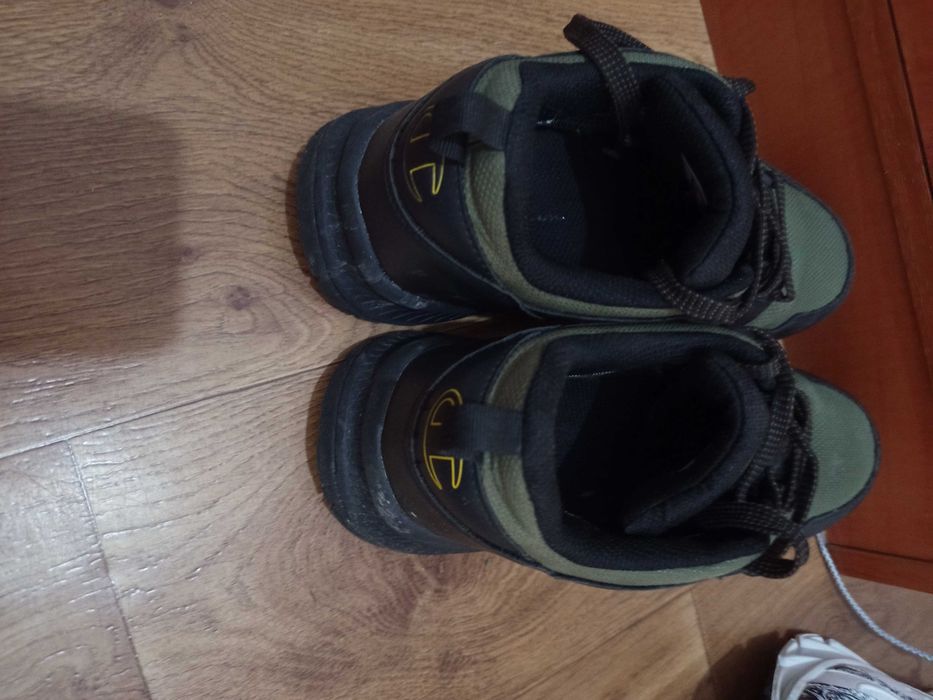 Маратонки шампион