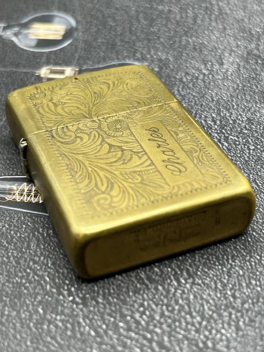 Brichetă  Zippo vintage