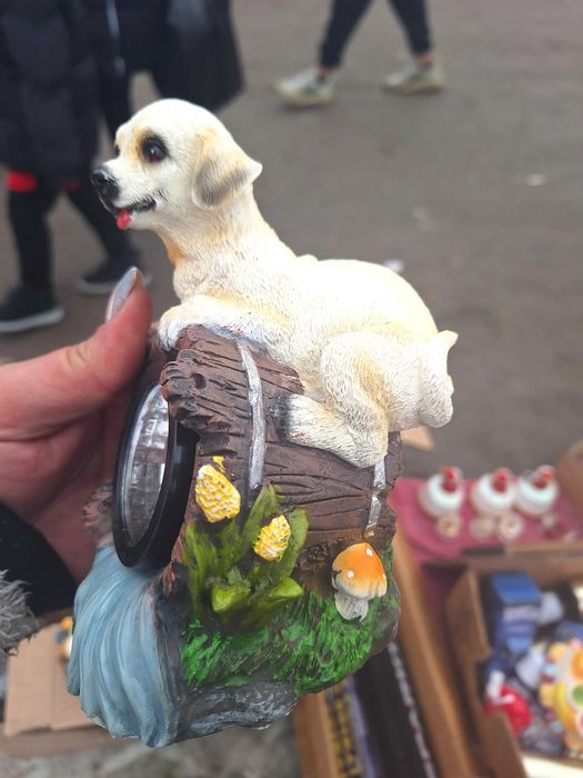 Соларни лампи за двор