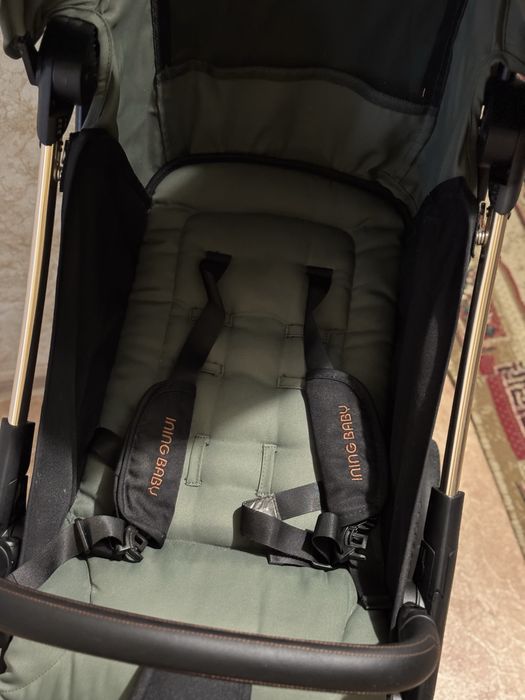 Продам прогулочную коляску