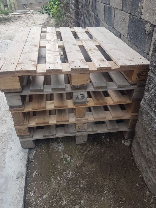 Продам паллеты 5 шт