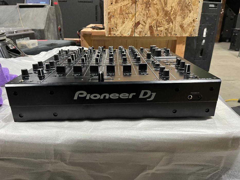 Pioneer DJM-V10 6-канален професионален клубен DJ миксер