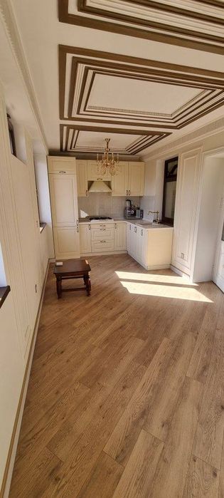 Спецплан Кары-Ниязова Дархан продаётся 2/5/6 квартира шикарная, метро,