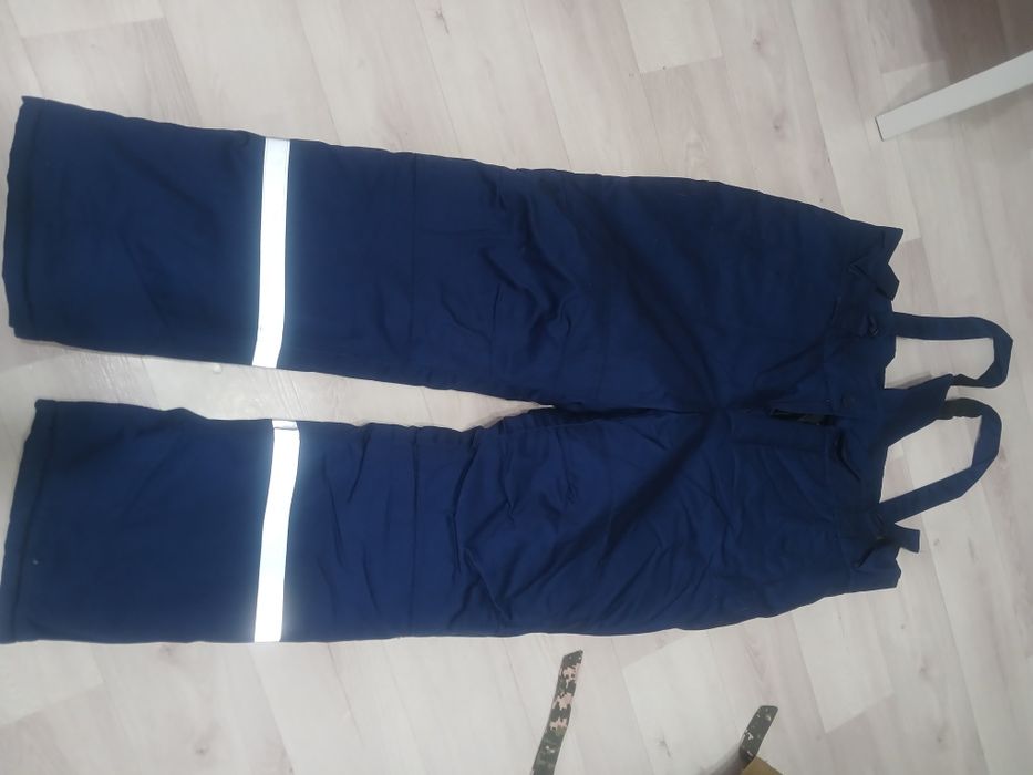 Продам спецодежду