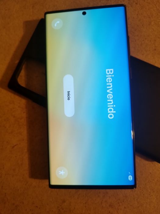 Tableta Samsung  Galaxy TabA /Telefon S22 Ultra