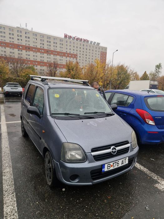 Opel agila 1.3 cdti 2006 de vânzare sau pentru dezmembrări întreaga