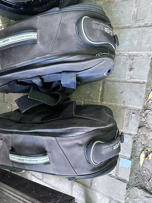 Set sidecase genti laterale textil Givi silver bag