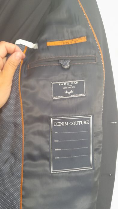 Costum bărbătesc negru Zara