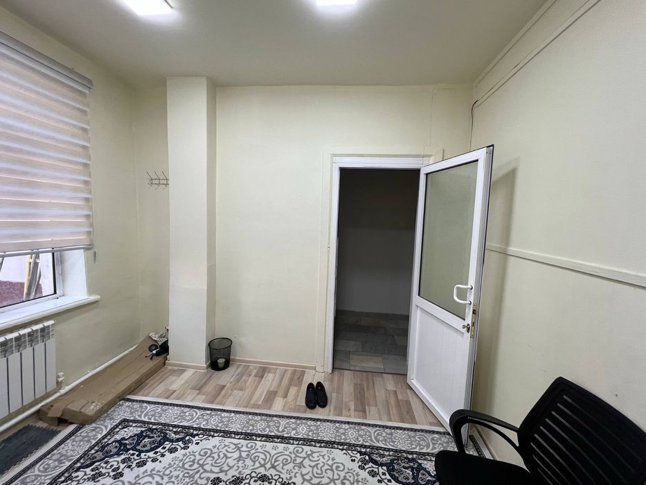 Аренда под офис 12м2 Без Мебель! 1 этажНедалеко Метро Бодомзор 180$
