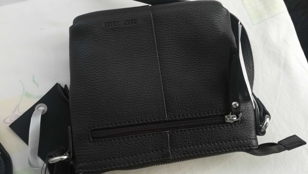 Дамска чаната тъмно кафява Gerry Weber естествена кожа с много джобове