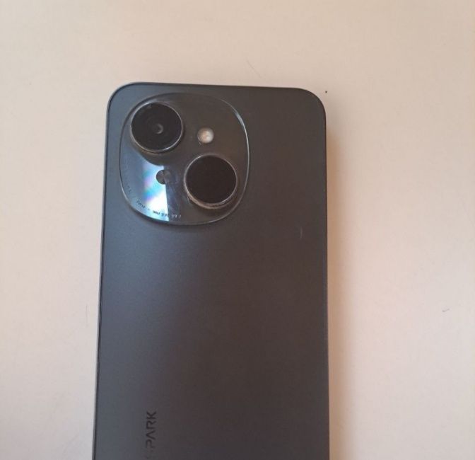 tecno spark telefon sotiladi