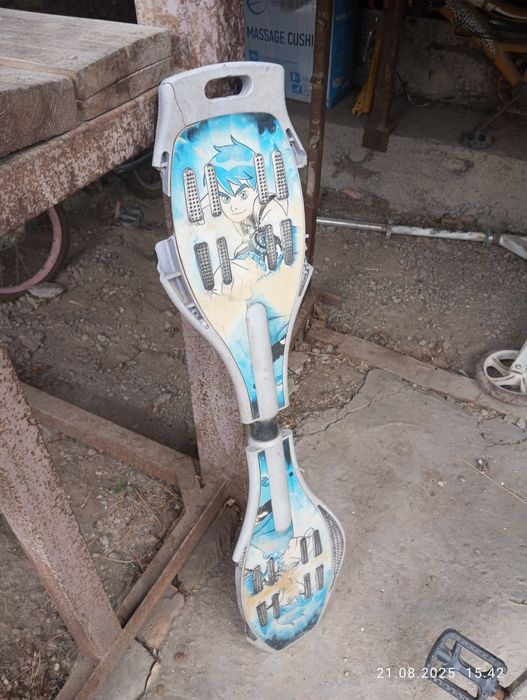 Продам двухколёсный скейт