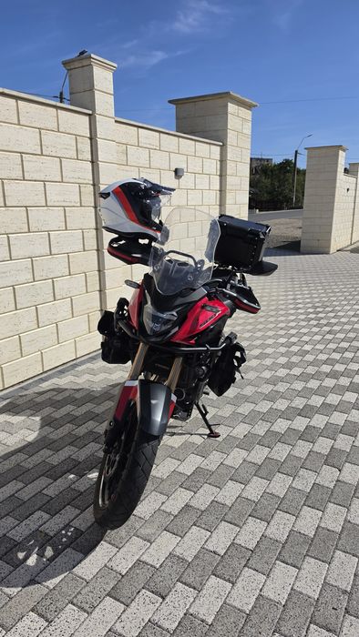 Motocicleta Honda CB500X 2023