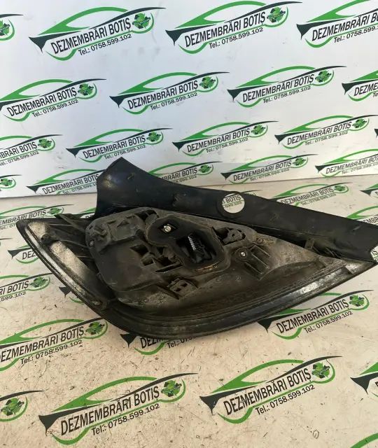 Lampa stop dreapta pe aripa Opel Astra 2005 1.9 CDTI MT (150 hp)