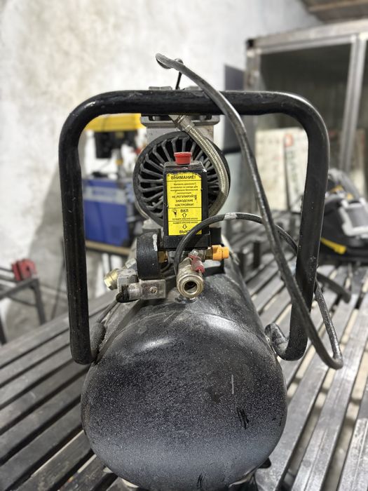 Продам компрессор