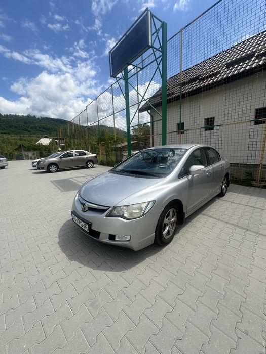 Vand honda civic hybrid