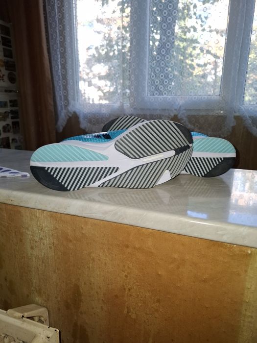 Маратонки Adidas ADIZERO SL /42