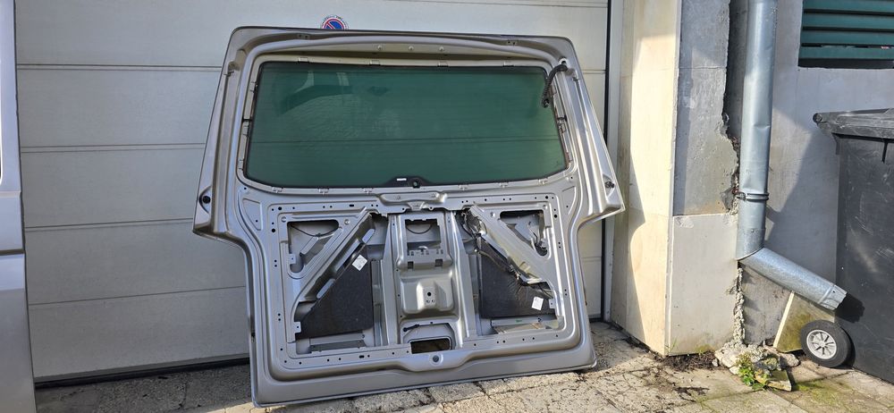 Задна врата багажник VW Transporter T5 и T6