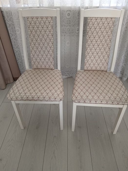 Продам стол и стулья 6шт