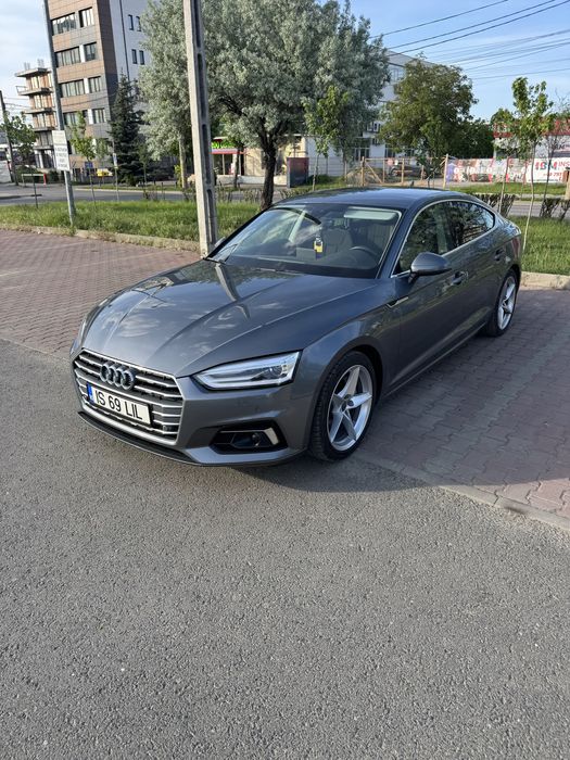Vand Audi A5 Impecabil 20 TDI