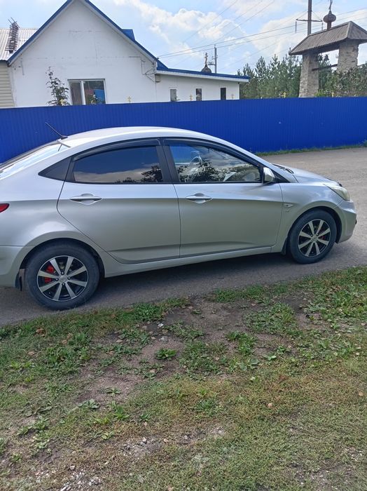 Продам Хендай акцент .