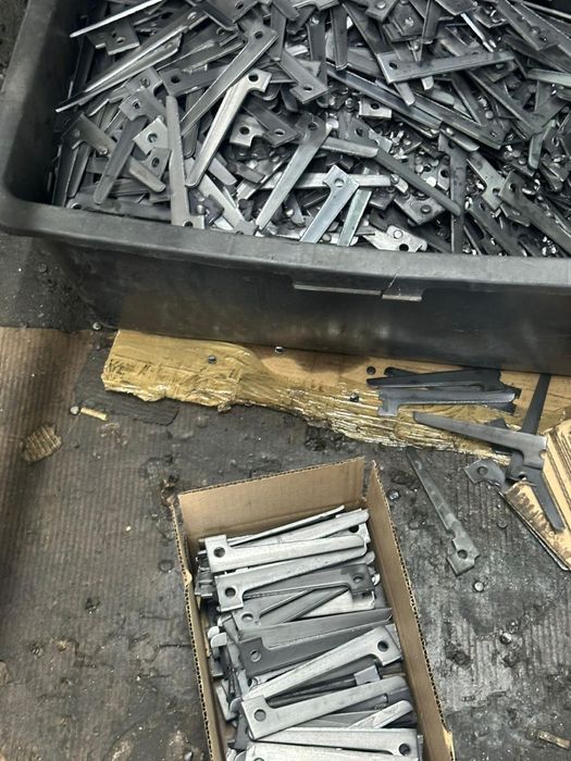 Montanti cofraje doka distantieri pene