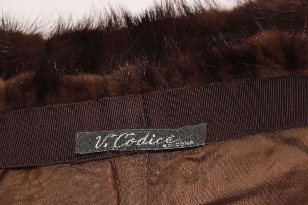 Caciula dama (bereta), blana nurca, mas 56-58, Made in Italy, NOUA