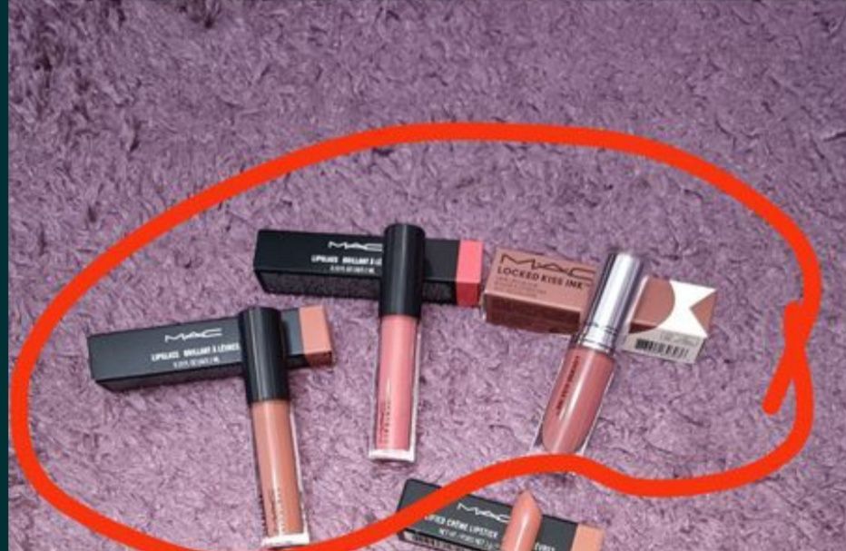 Гримове на MAC чисто нови