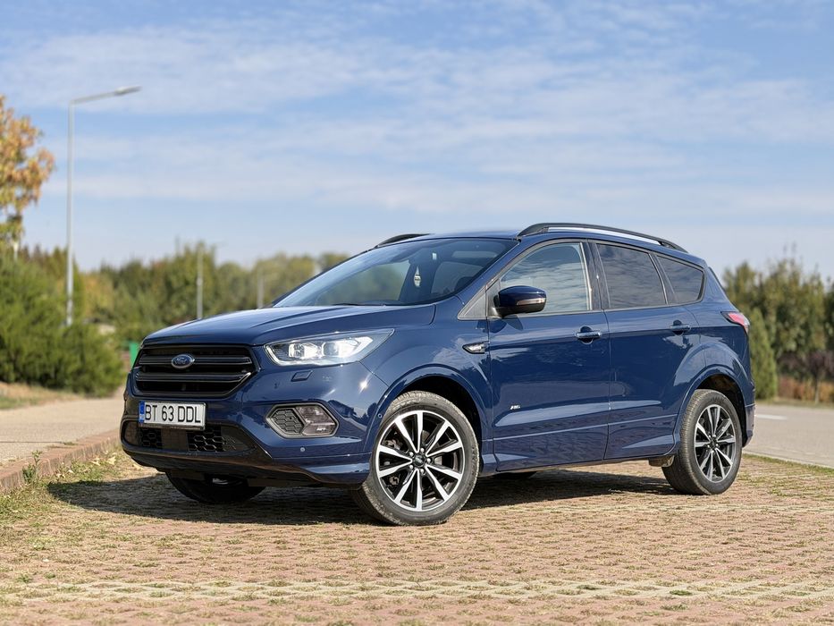 Ford Kuga 2019 ST-Line Interior/Exterior AWD Schimb doar cu 100% Electrică